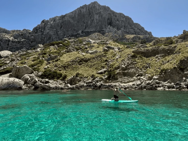 Wynajmij Łódż półsztywna z lub bez skippera Narwhal w Port de Pollenca