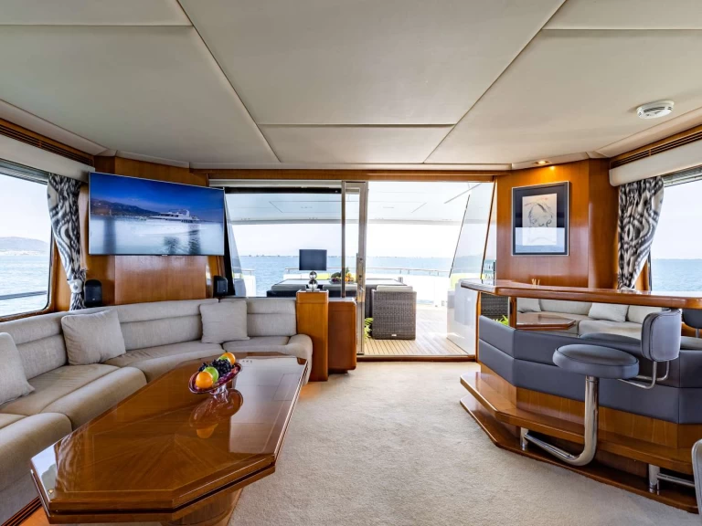 Wynajmij DE VRIES CAMENA II w Olbia