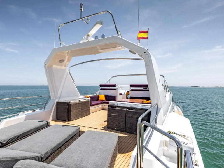 Wynajem Luksusowy jacht w Olbia - DE VRIES CAMENA II