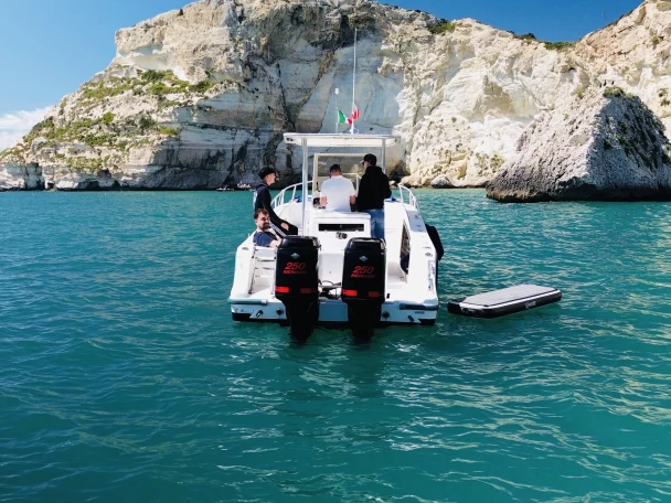 Wynajem łodzi Cagliari Port tanio 282