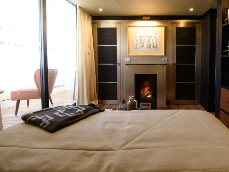 Wynajem łodzi Ibiza Town tanio GOLDFINGER