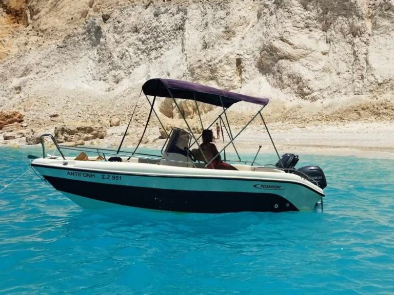 Motorówka do wynajmu w Kerí w najlepszej cenie