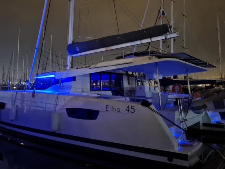 Wynajmij Katamaran z lub bez skippera Fountaine Pajot w Pointe-à-Pitre