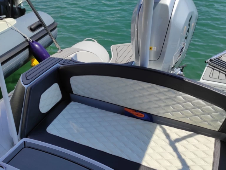 Wynajem w Split- Highfield Highfield Sport 560 na SamBoat