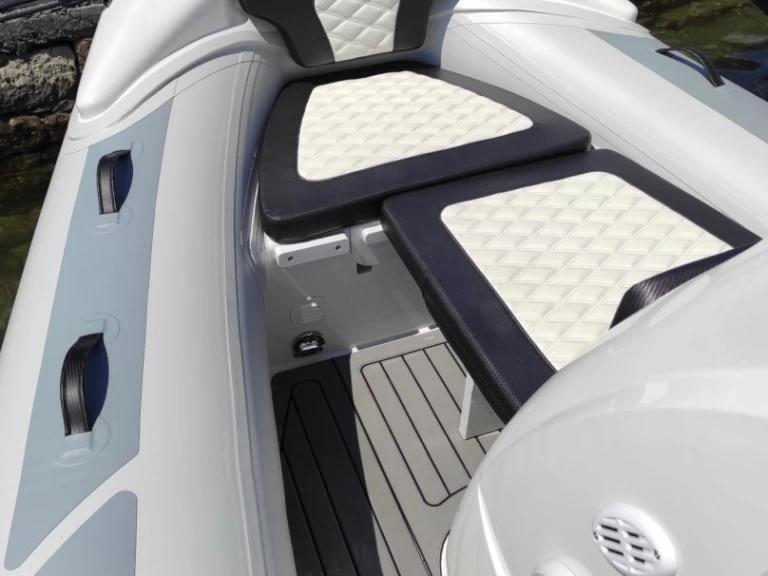 Wynajem Łódż półsztywna Highfield z patentem 