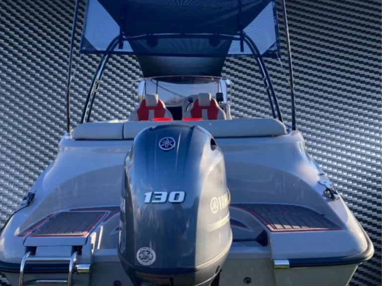 Wynajmij FEMIS AQUA 620 SPORT w Port de Pollenca