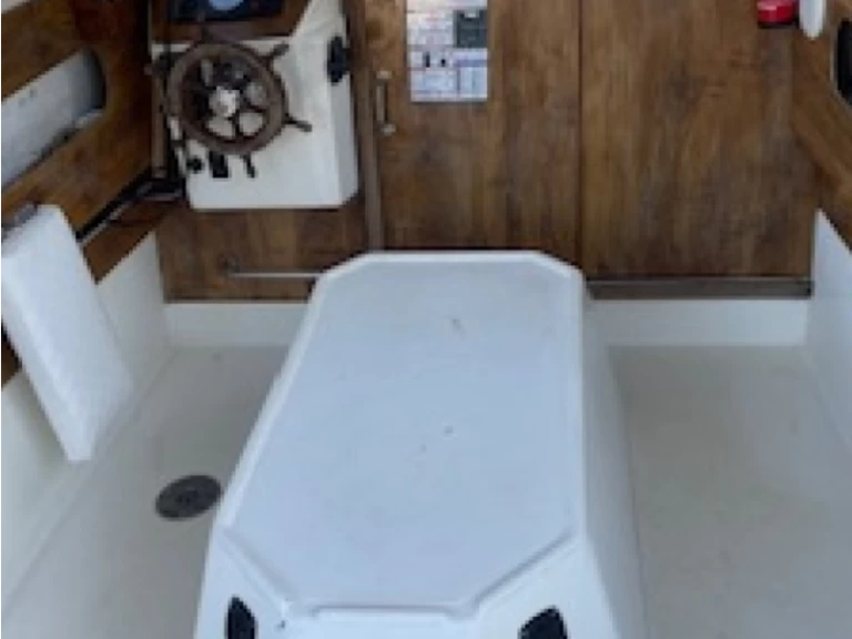 Wynajem łodzi Ultramar Brise Lames w Théoule-sur-Mer na SamBoat 