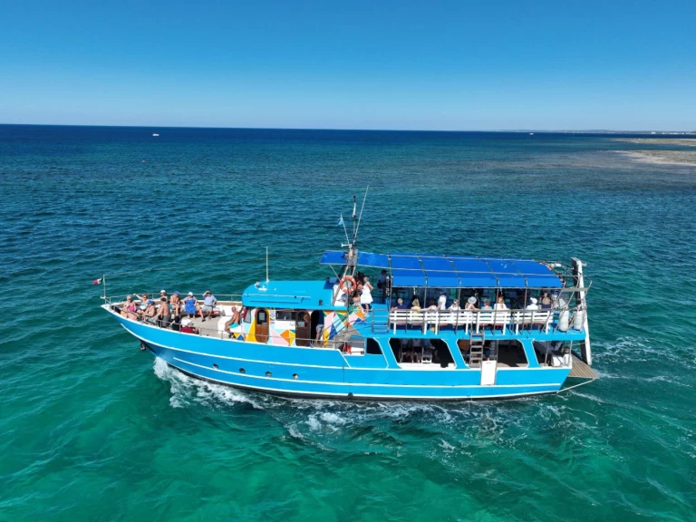 Wynajem Luksusowy jacht w Porto Cesareo - Motonave  Santa Maria