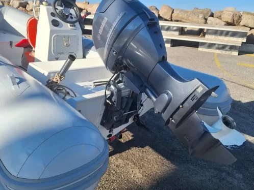 Pneumatiques  Apex A15 między profesjonalistami a osobami prywatnymi w Le Pradet