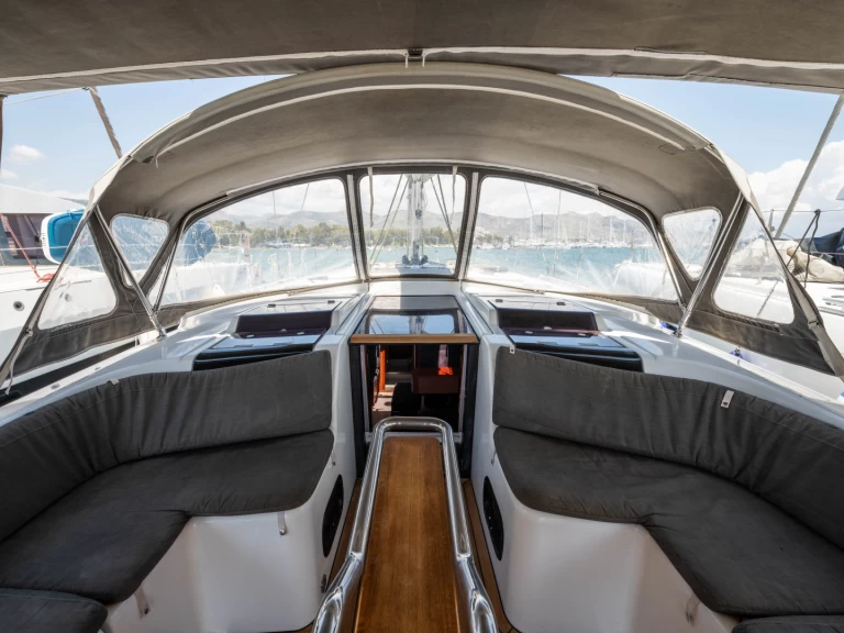 Wynajmij Hanse Hanse 455 w Nea Peramos