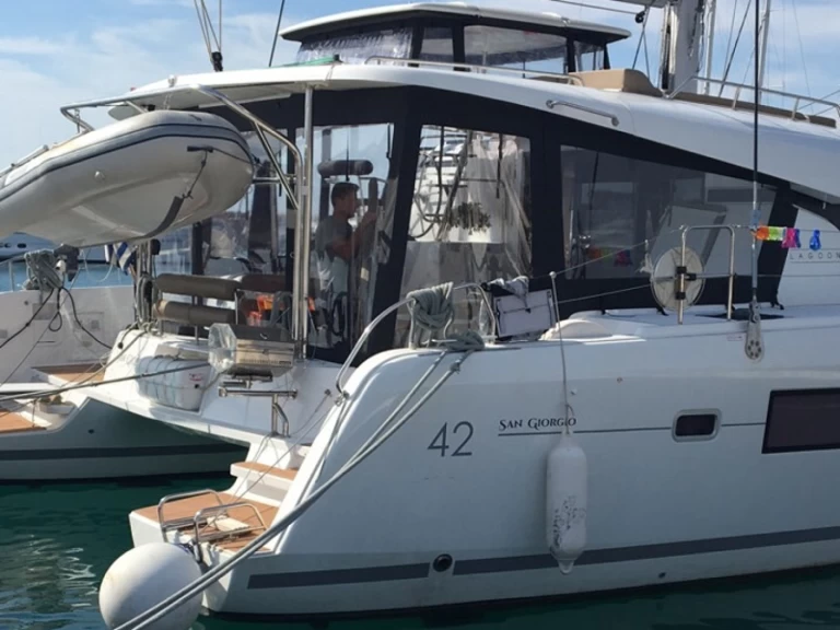 Wynajem łodzi Lagoon Lagoon 42 w Lefkáda na SamBoat 