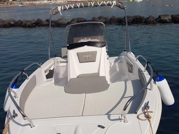 Wynajem Motorówka Q-Barqa z patentem 