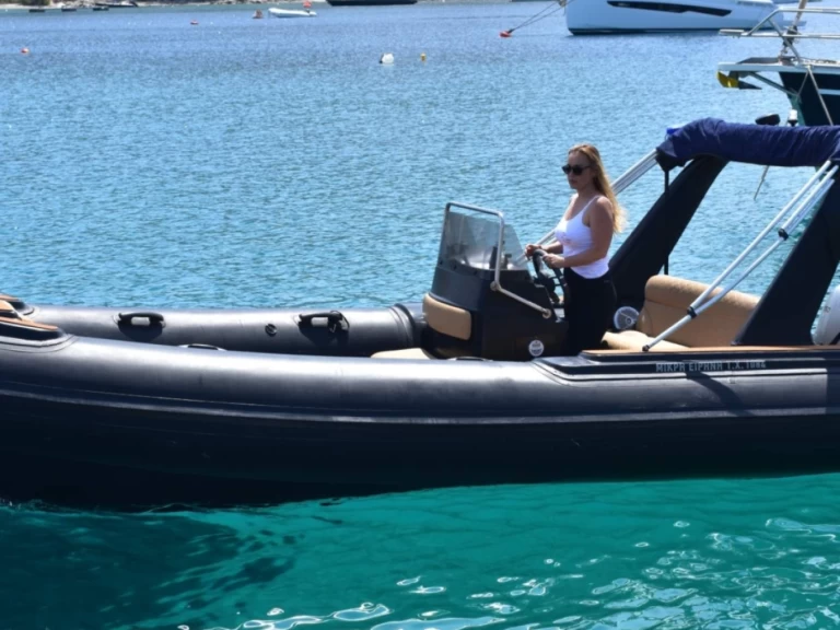 Wynajmij Łódż półsztywna z lub bez skippera Orizon w Mykonos (City)