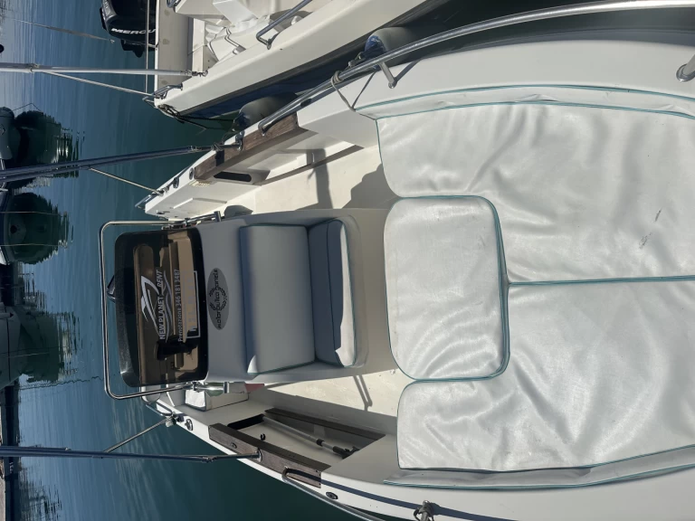 Wynajmij Motorówka z lub bez skippera tecnofiber w Salerno