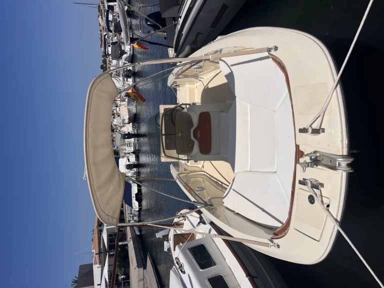 Wynajem Motorówka w s'Estanyol de Migjorn - Invictus  Invictus 190 FX