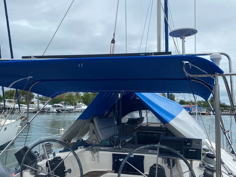 Żaglowiec do wynajmu w Pointe-à-Pitre w najlepszej cenie