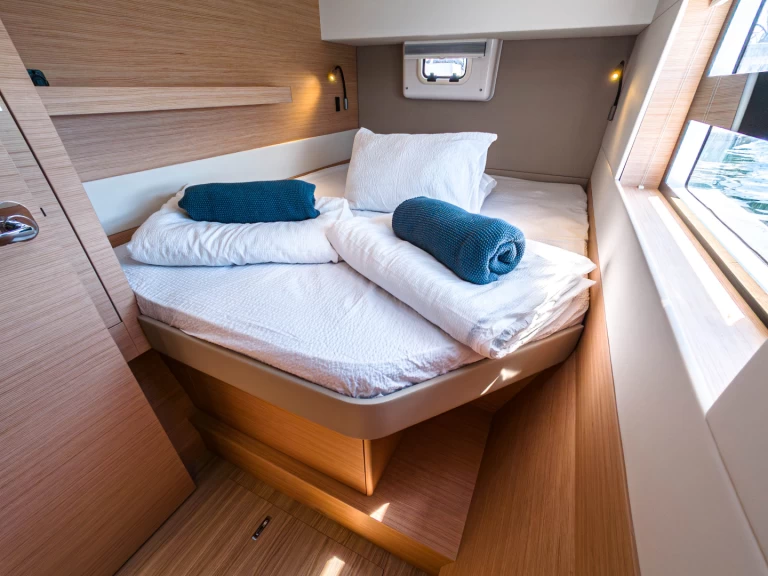 Wynajmij Katamaran z lub bez skippera Nautitech w Punat