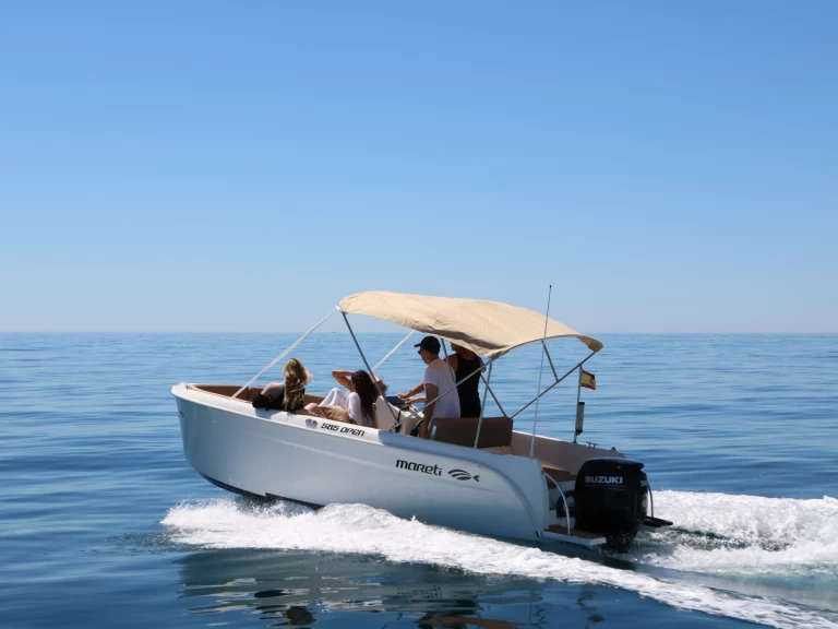 Darekco Mareti 585 między profesjonalistami a osobami prywatnymi w Mataró