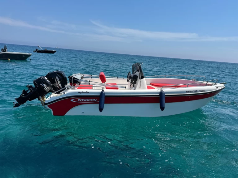 Wynajem łodzi Poseidon BLU WATER 185 w Agía Kiriakí na SamBoat 