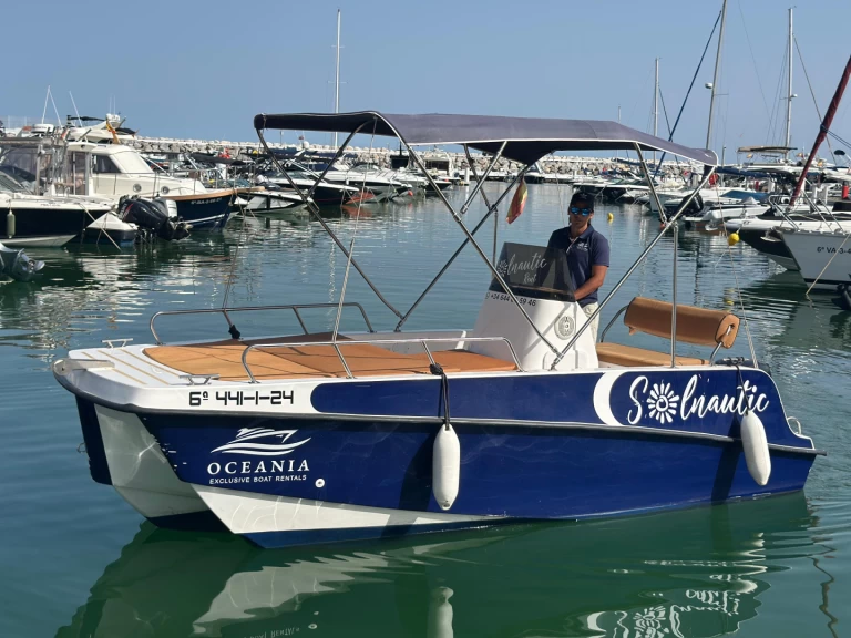Motorówka do wynajmu w Benalmadena w najlepszej cenie