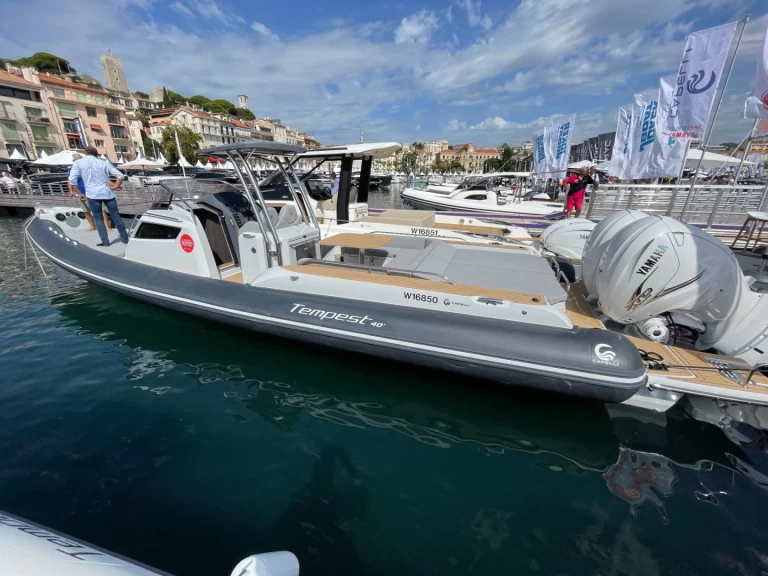 Wynajem łodzi Capelli Tempest 40 w Marine de Sant'Ambrogio na SamBoat 