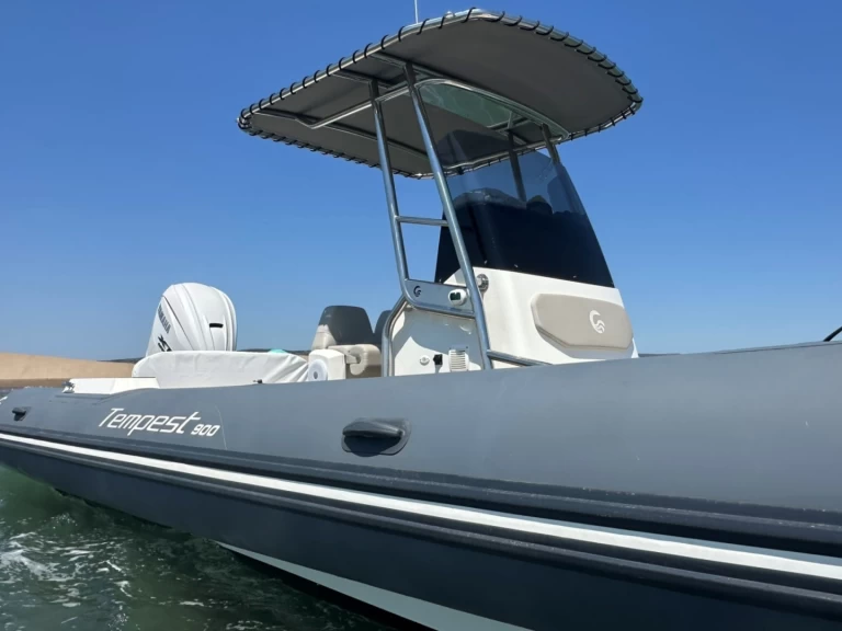 Wynajmij Capelli Tempest 900 Luxe w Marine de Sant'Ambrogio