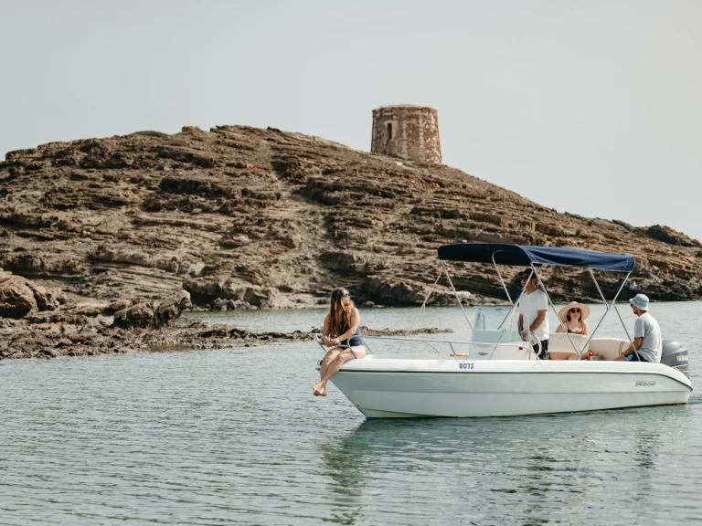 Wynajem Motorówka Sessa Marine z patentem 