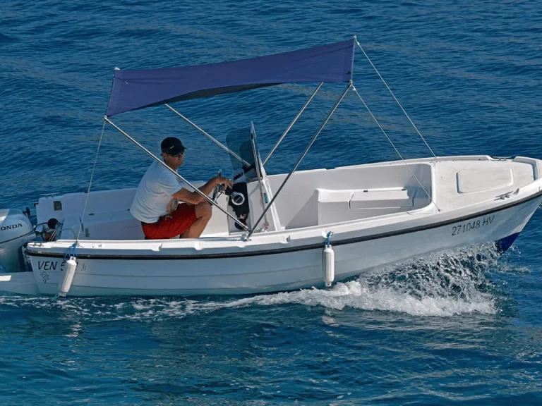 Ven Ven 501 między profesjonalistami a osobami prywatnymi w Hvar