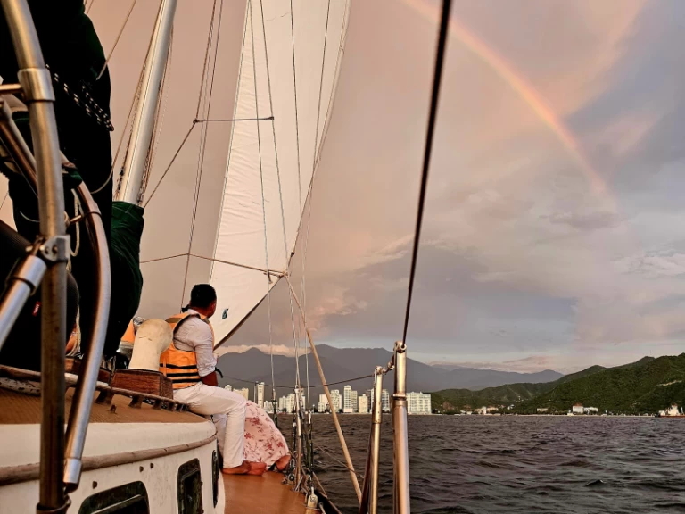 Żaglowiec do wynajmu w Santa Marta w najlepszej cenie