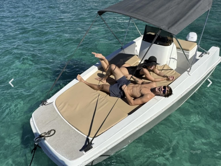 Wynajmij Motorówka z lub bez skippera Adventure w Sant Antoni de Portmany