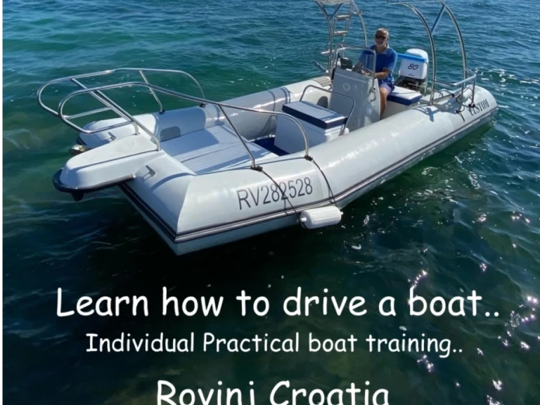 Prestige Prestige 500 Fly między profesjonalistami a osobami prywatnymi w Rovinj