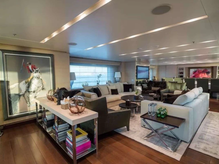 Wynajem łodzi Neapol tanio BURKUT