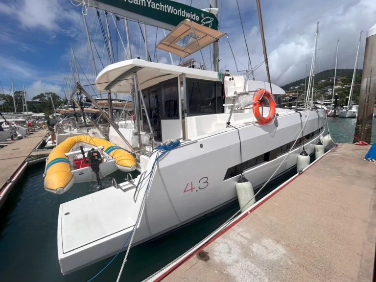 Wynajem w Airlie Beach- Bali Bali 4.3 na SamBoat