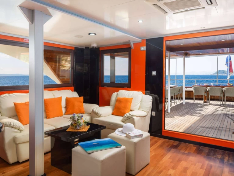 Wynajem łodzi Split tanio Amalia