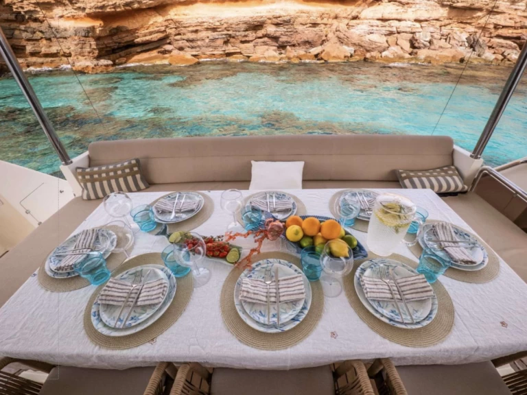 Wynajmij Astondoa BISCAYNE w Ibiza