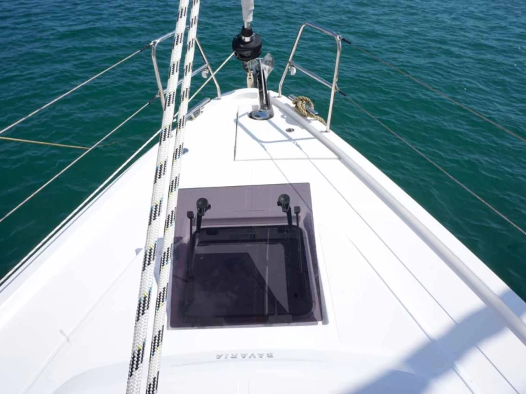 Wynajmij Bavaria Bavaria C38 w Gouvia