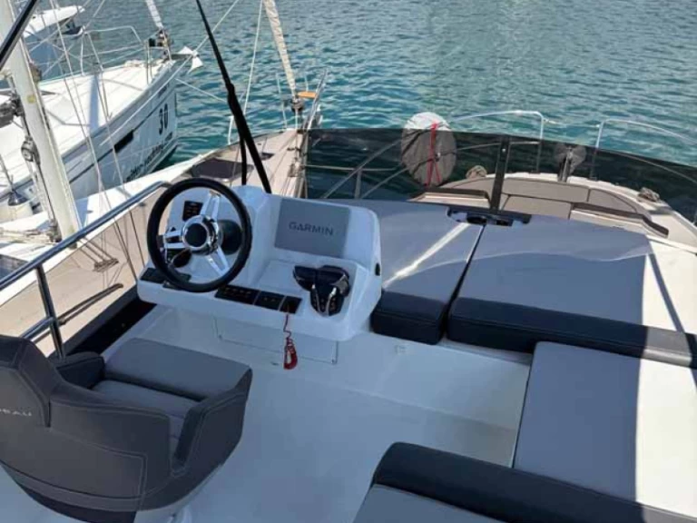 Wynajem łodzi Jeanneau Merry Fisher 1095 Fly w Jezera na SamBoat 