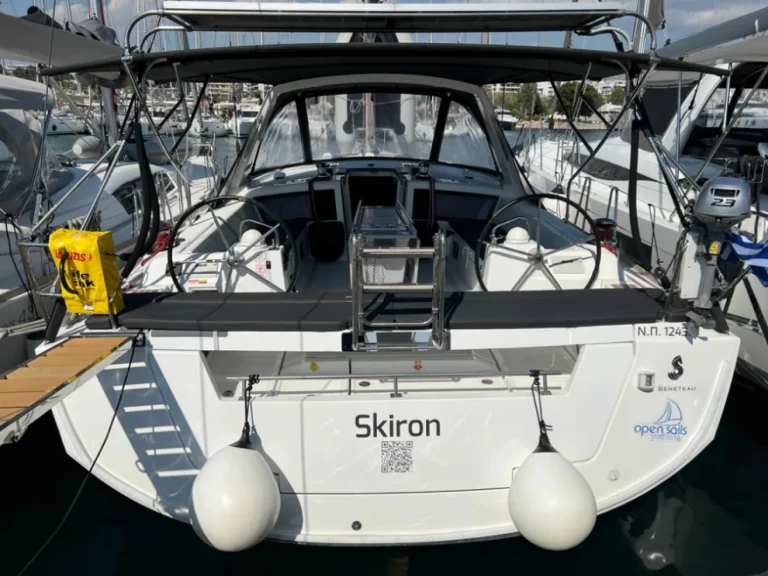 Wynajem łodzi Bénéteau Oceanis 411 Clipper w Alimos na SamBoat 