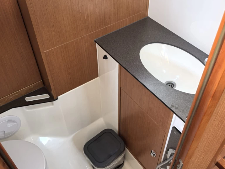 Wynajem łodzi Punat tanio Cruiser 37