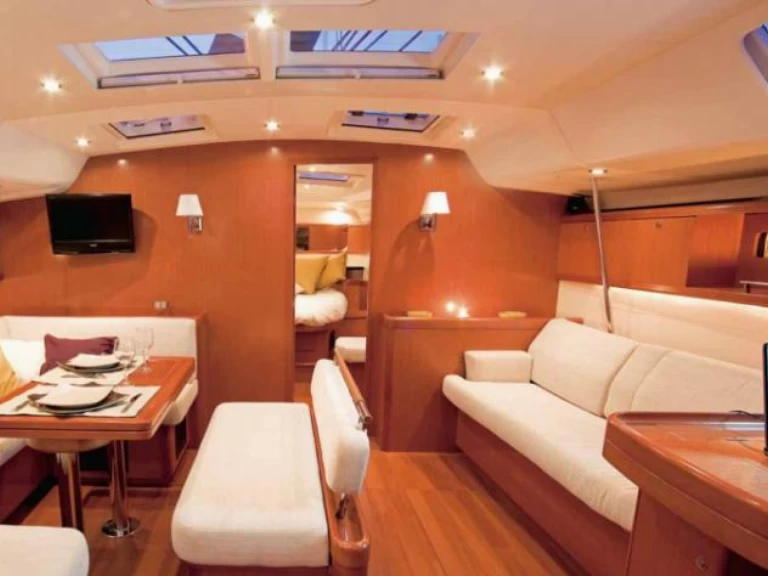 Żaglowiec do wynajmu w Palairos w najlepszej cenie