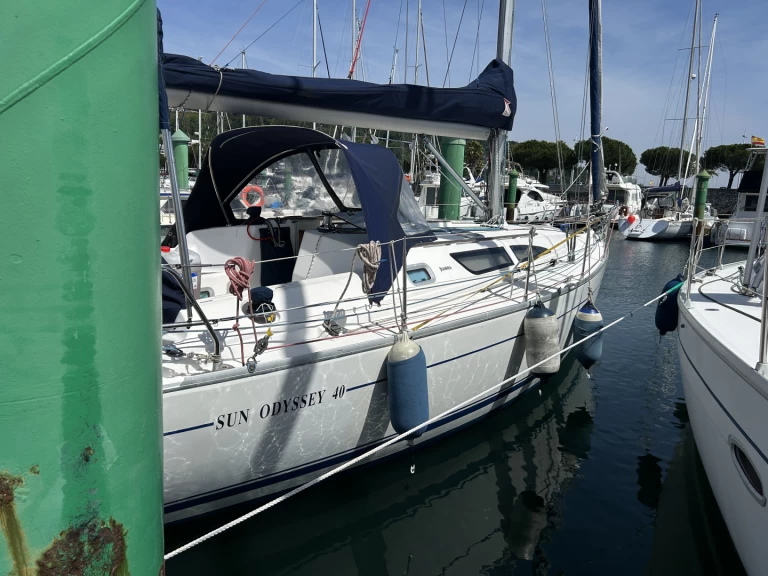 Wynajem łodzi Hondarribia tanio Sun Odyssey 40
