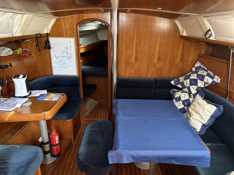 Wynajmij Żaglowiec z lub bez skippera Jeanneau w Hondarribia