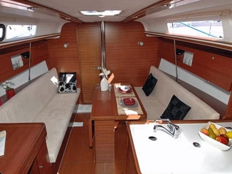 Wynajem łodzi Grossenbrode tanio Dufour 325 Grand Large