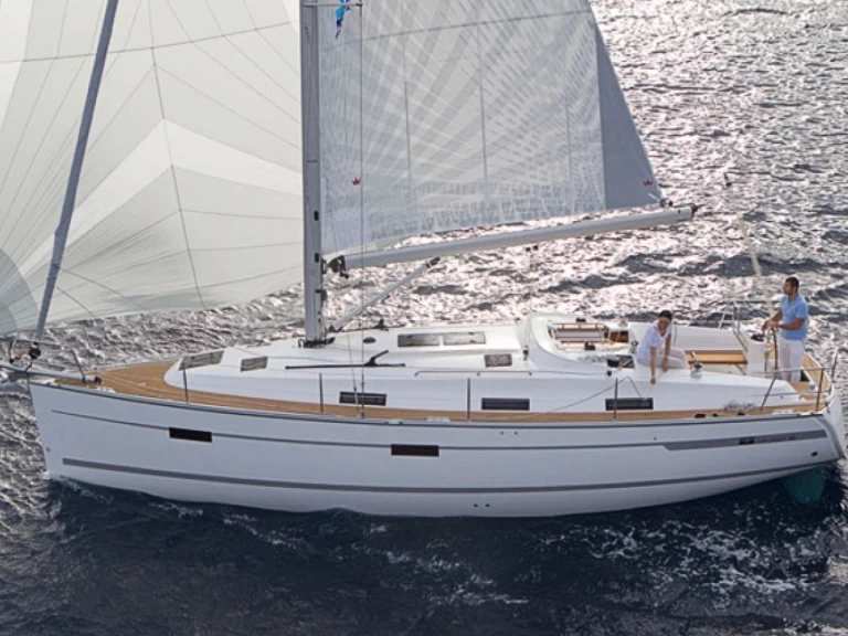 Bavaria Bavaria 36 Cruiser między profesjonalistami a osobami prywatnymi w Grossenbrode