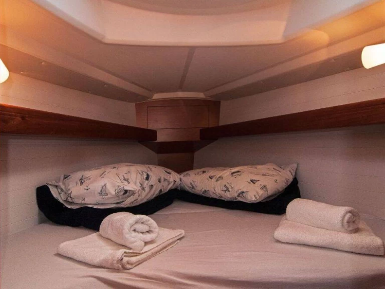 Wynajem Żaglowiec w Split - Bavaria Cruiser 34