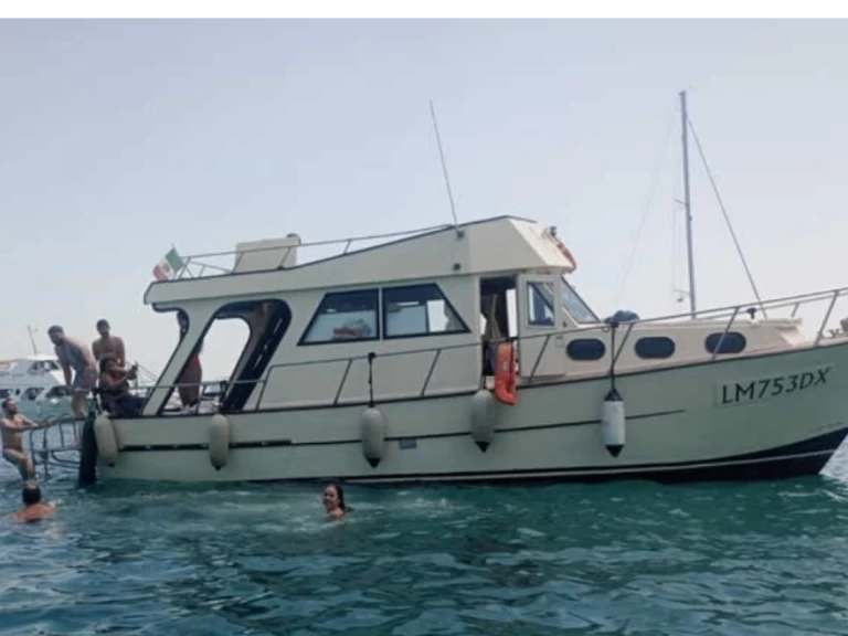 Wynajmij Polaris Polaris w Palau