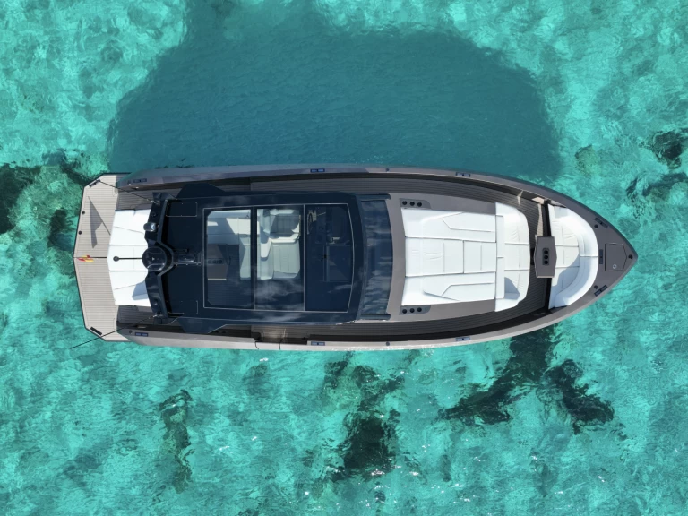 Wynajem łodzi Ibiza Town tanio VQ45 T Top