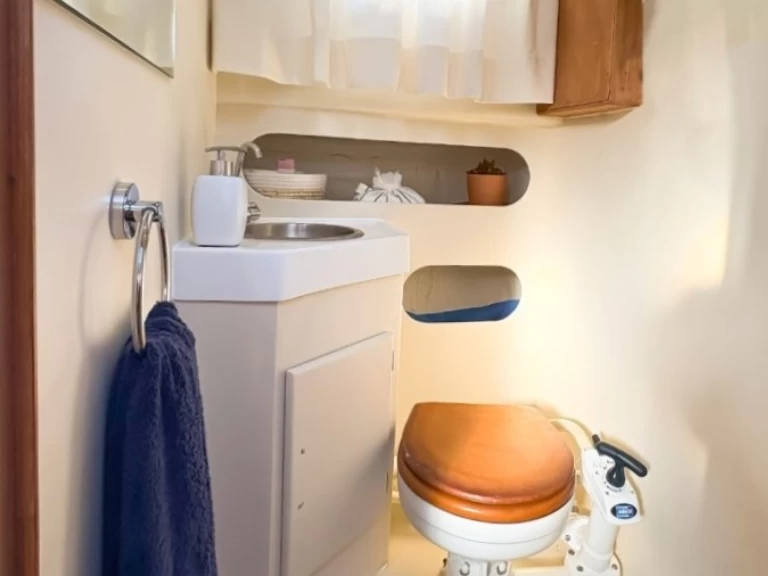 Myabca delfin 28 między profesjonalistami a osobami prywatnymi w Palma de Mallorca