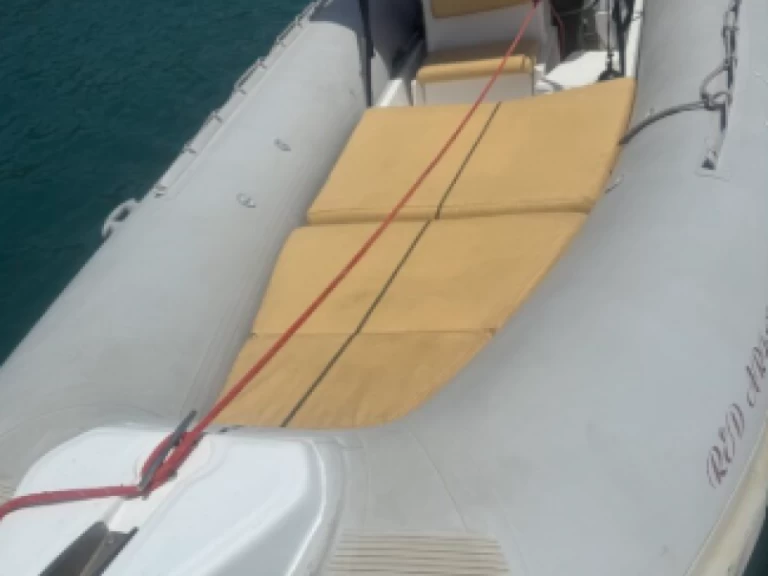 Wynajmij Łódż półsztywna z lub bez skippera mostro w Hydra