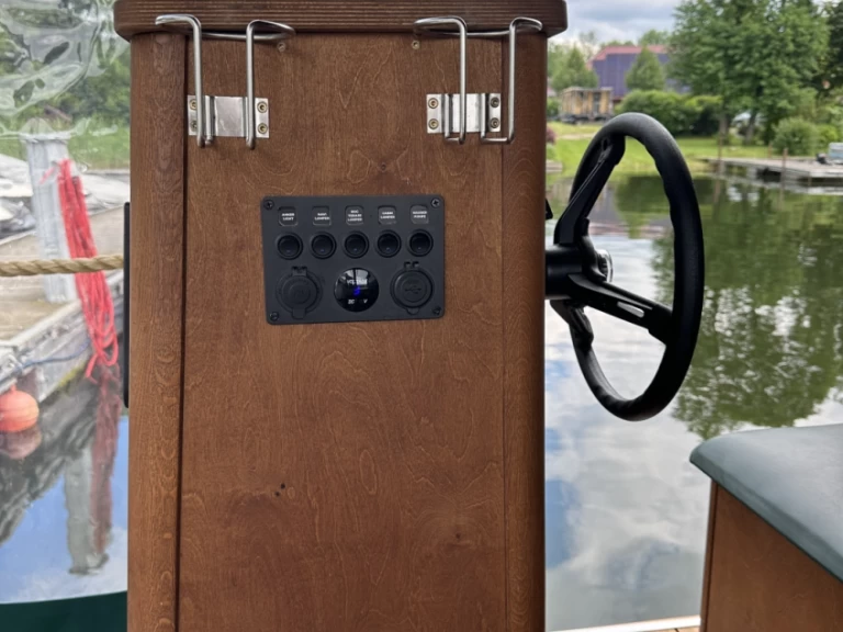 Wynajem w Priepert- Floss D9 na SamBoat